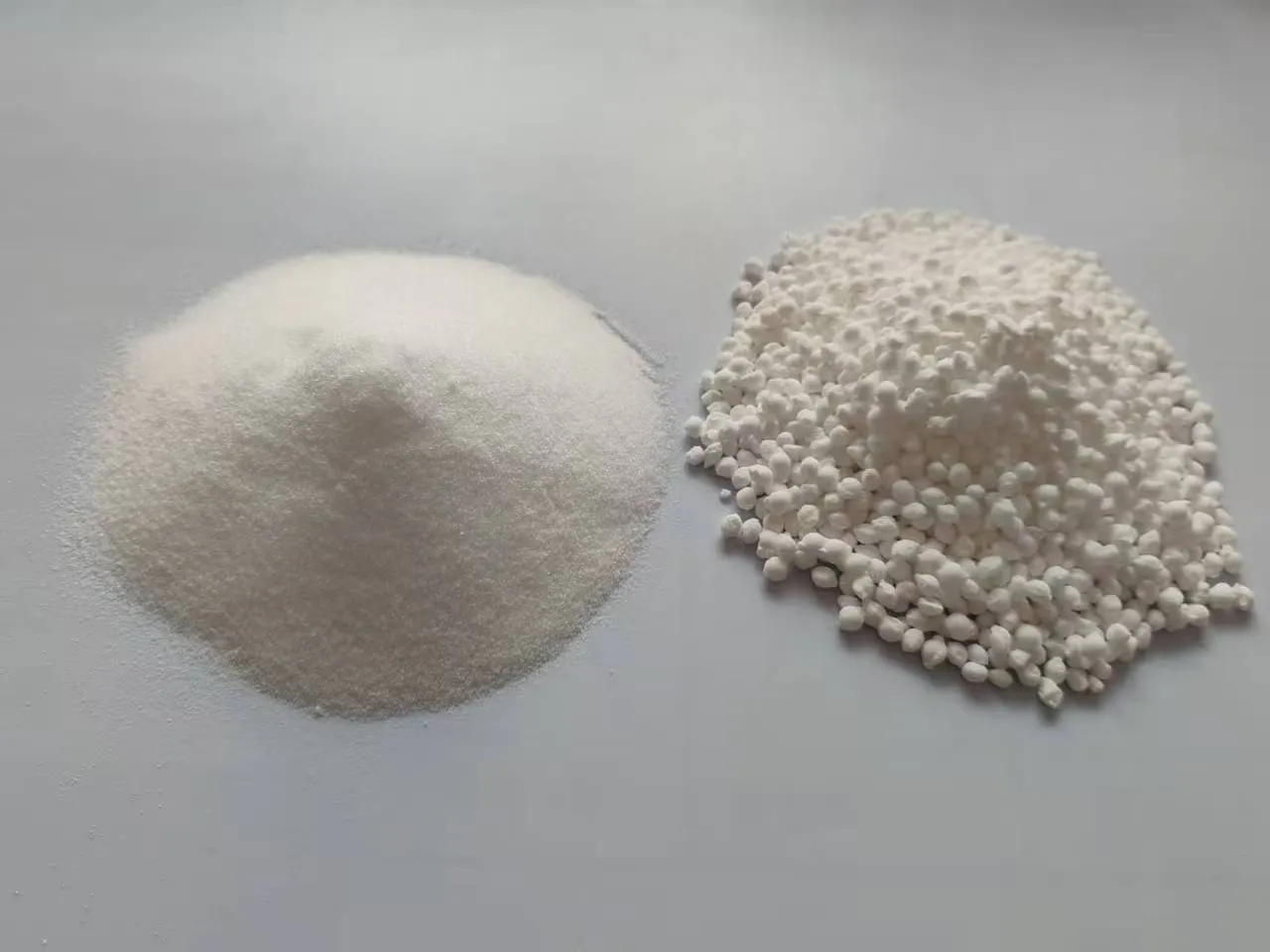 potassium nitrate crystal and powder